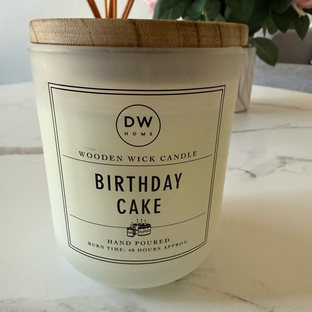 DW Home Birthday Cake Candle with Wooden Lid - Cream